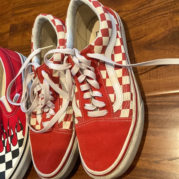 Vans - Picture 6 of 6